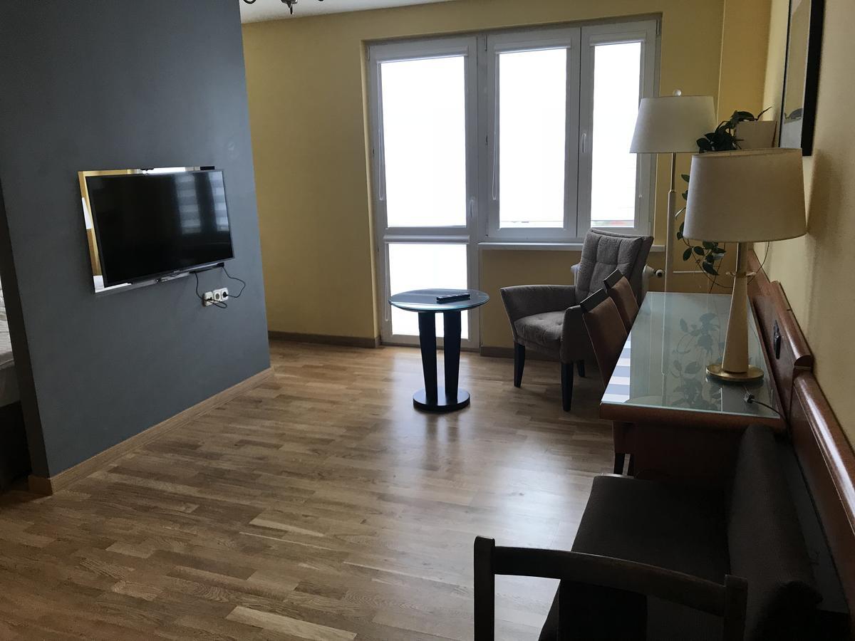 Apartament Ewa Тарнув Экстерьер фото
